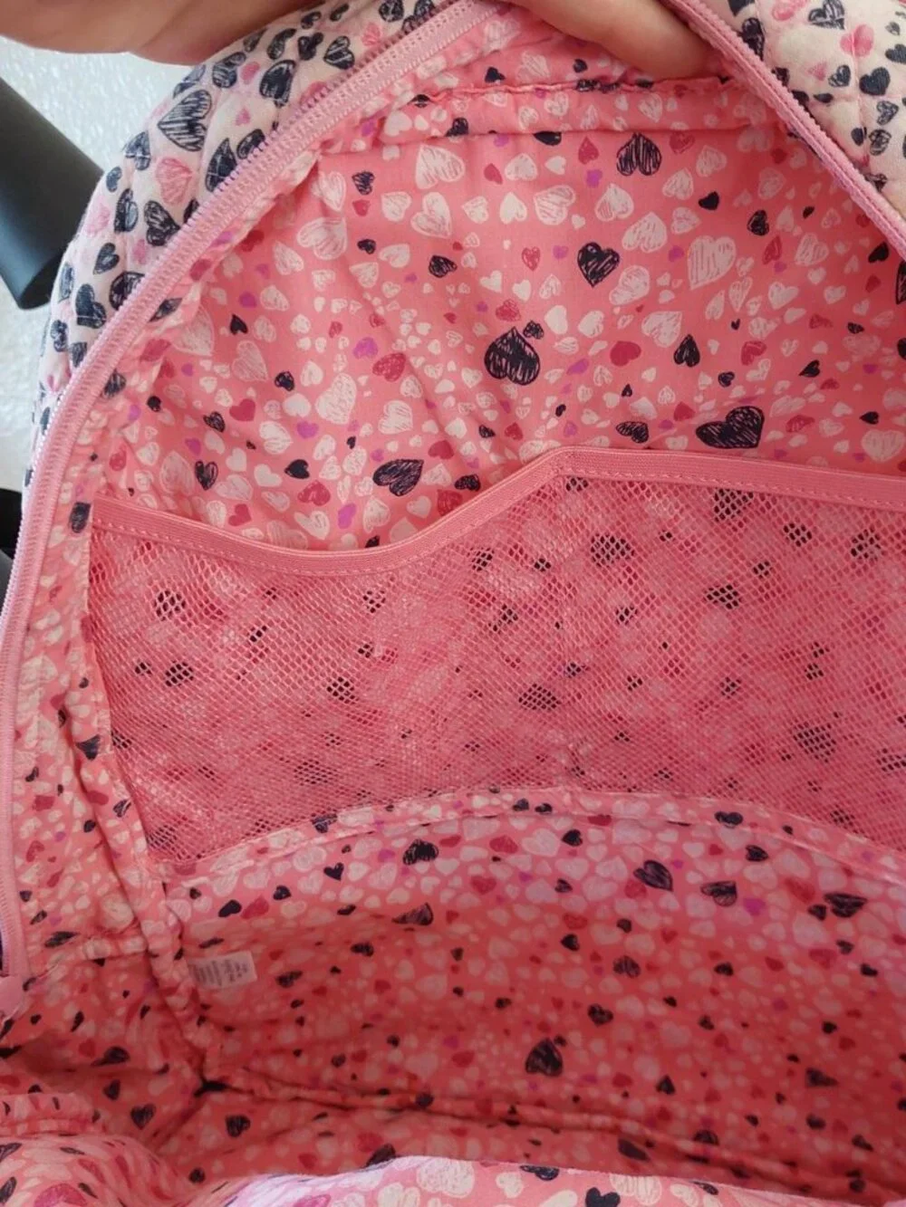 vera bradley love you lots backpack used Pink and black heart print backpack wit